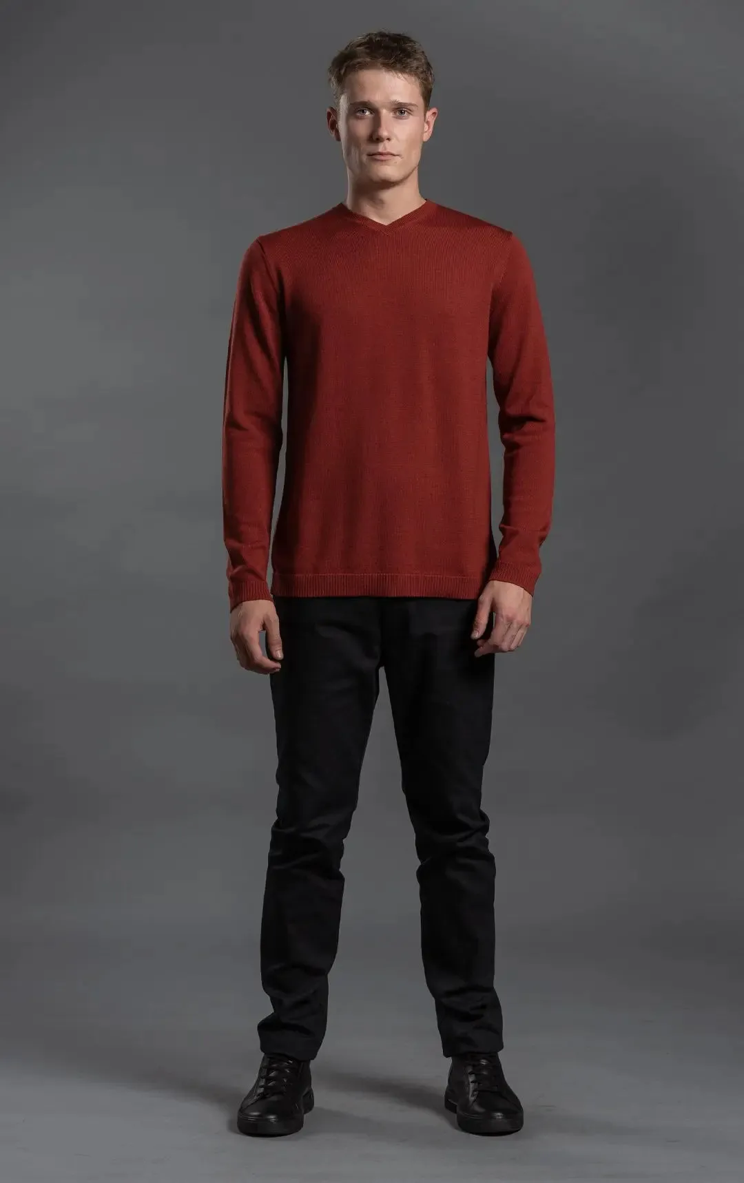 12GG MERINO V-NECK SWEATER - CLEARANCE