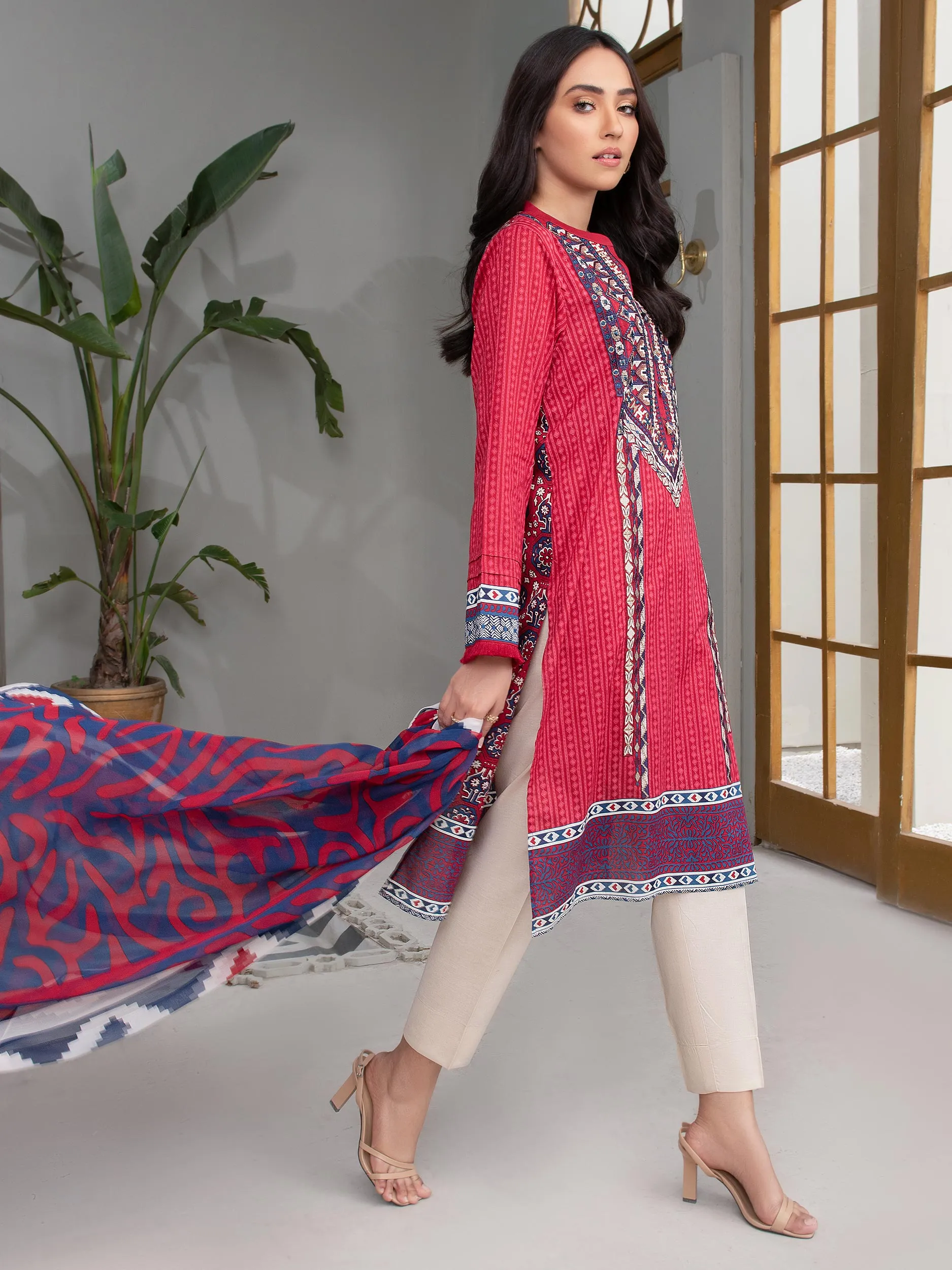 2 Piece Lawn Suit-Embroidered (Unstitched)