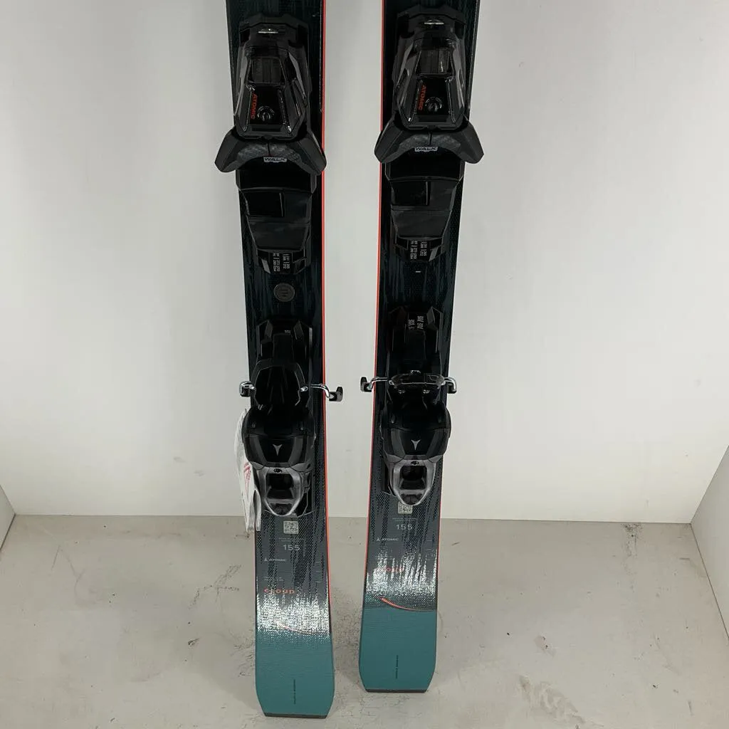 2024 Atomic Cloud Q11 w/ Atomic M10 Bindings