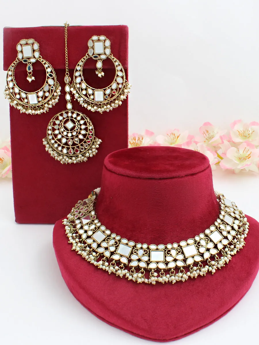 Amyra Mirror Necklace Set