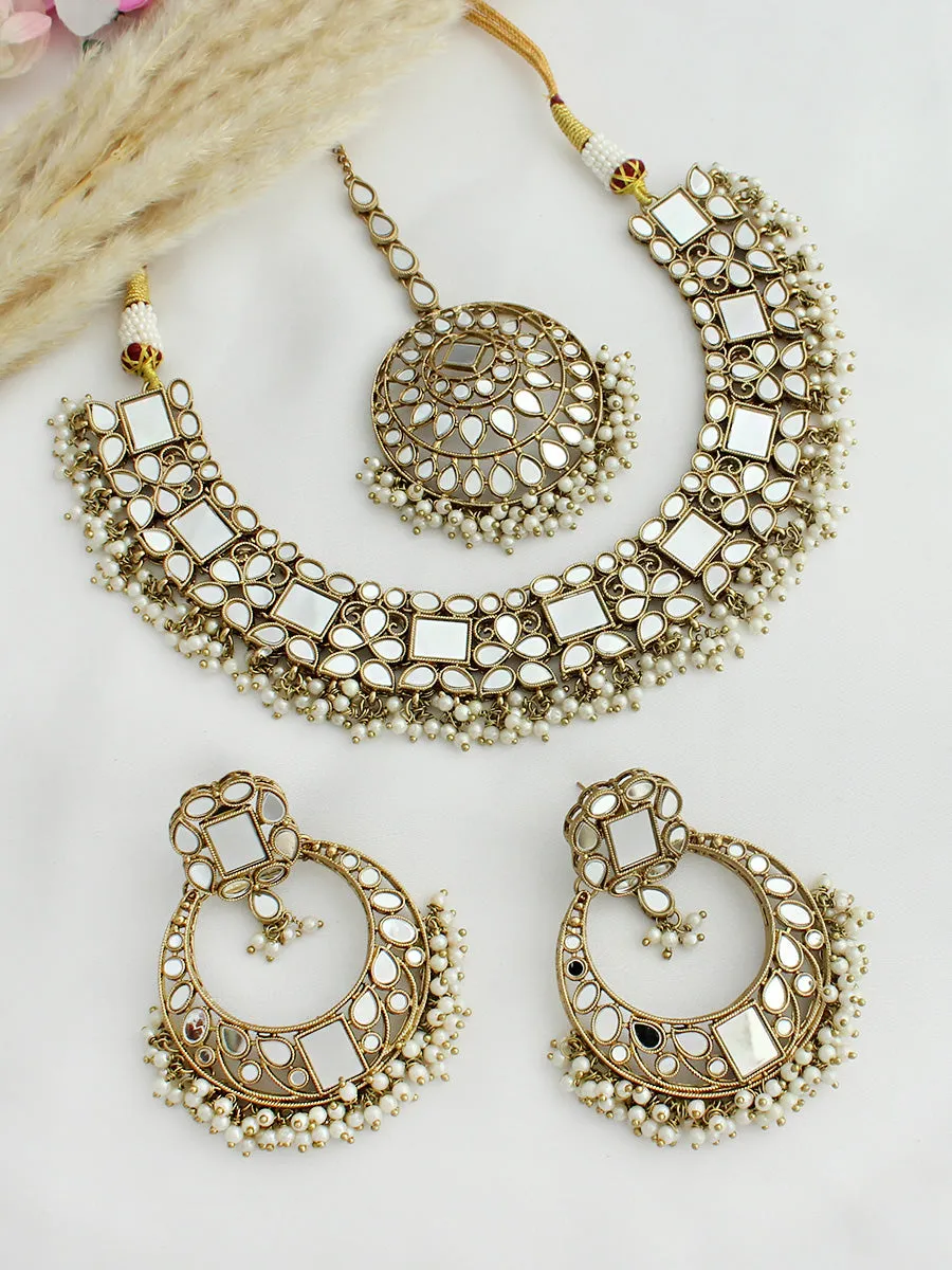 Amyra Mirror Necklace Set