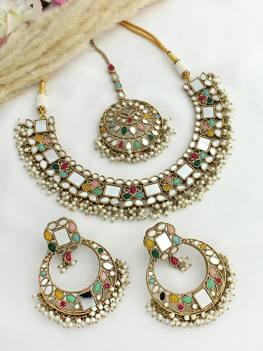 Amyra Mirror Necklace Set