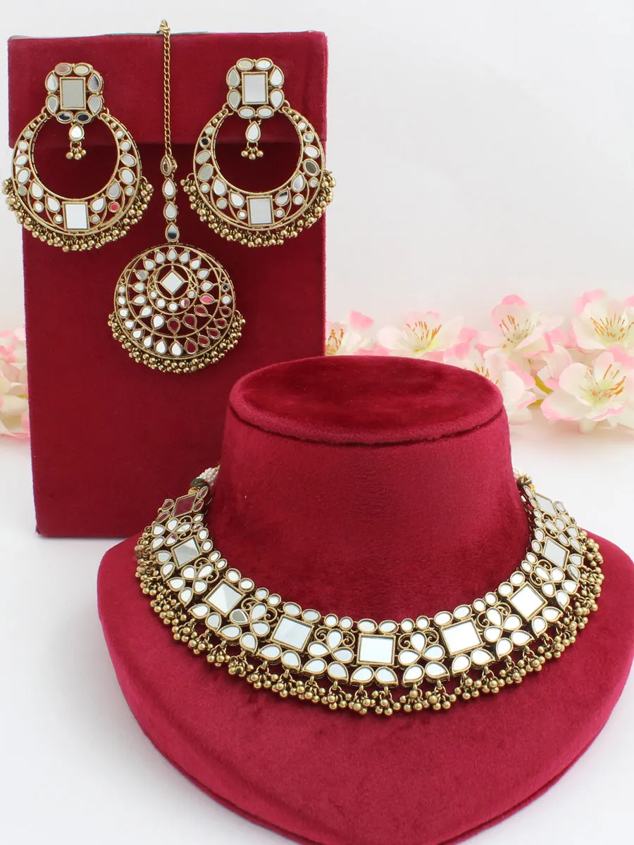 Amyra Mirror Necklace Set