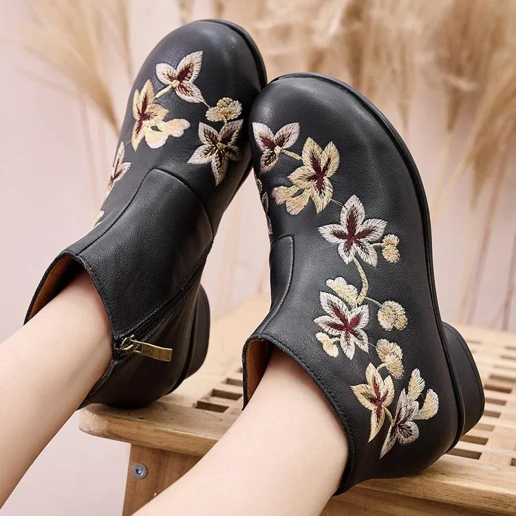 Babakud Women Winter Embroidered Fleece- Lined Leather Short Boots