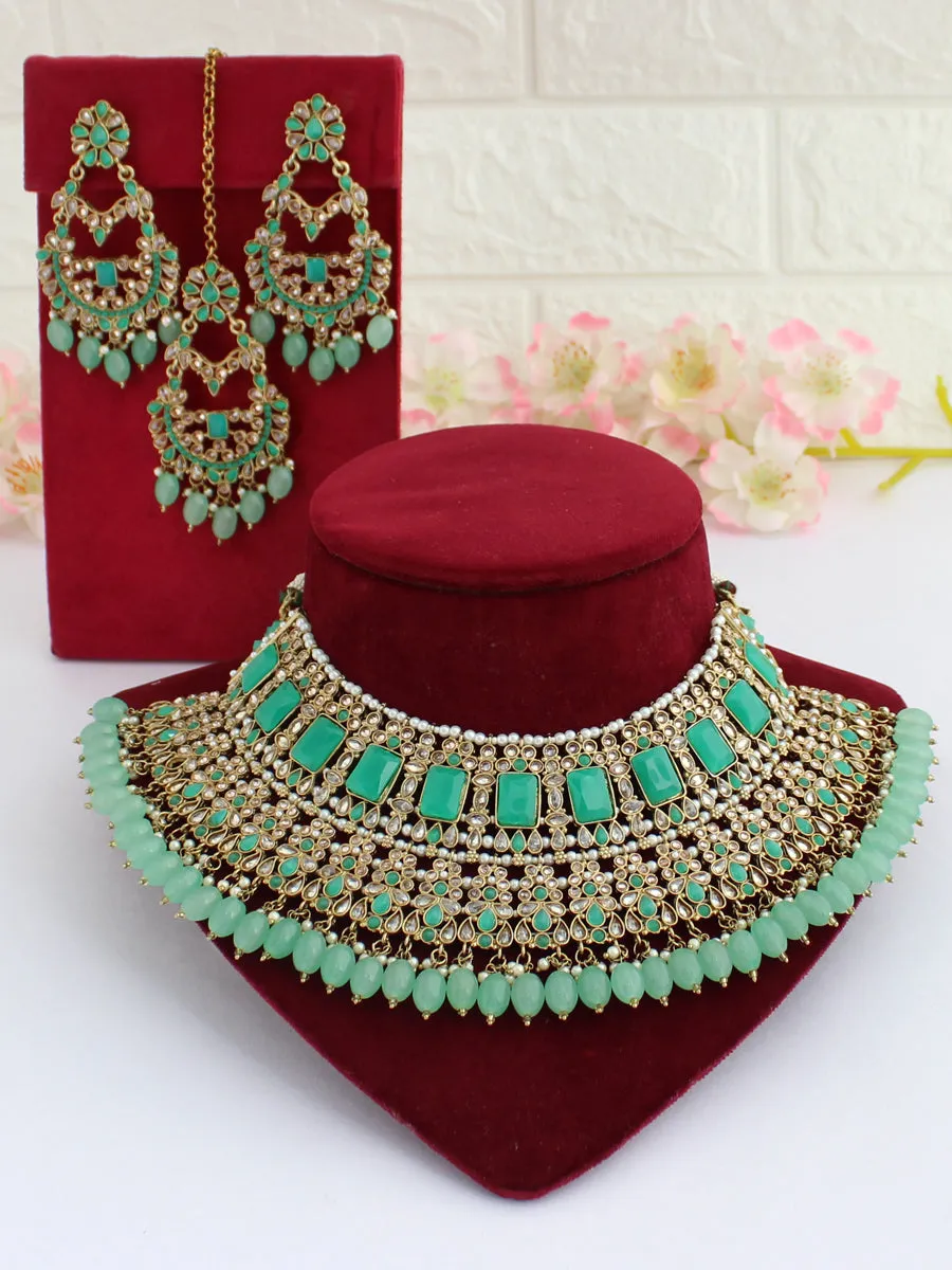 Devina Necklace Set