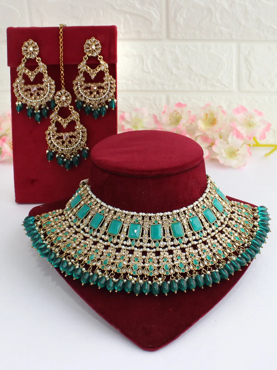 Devina Necklace Set