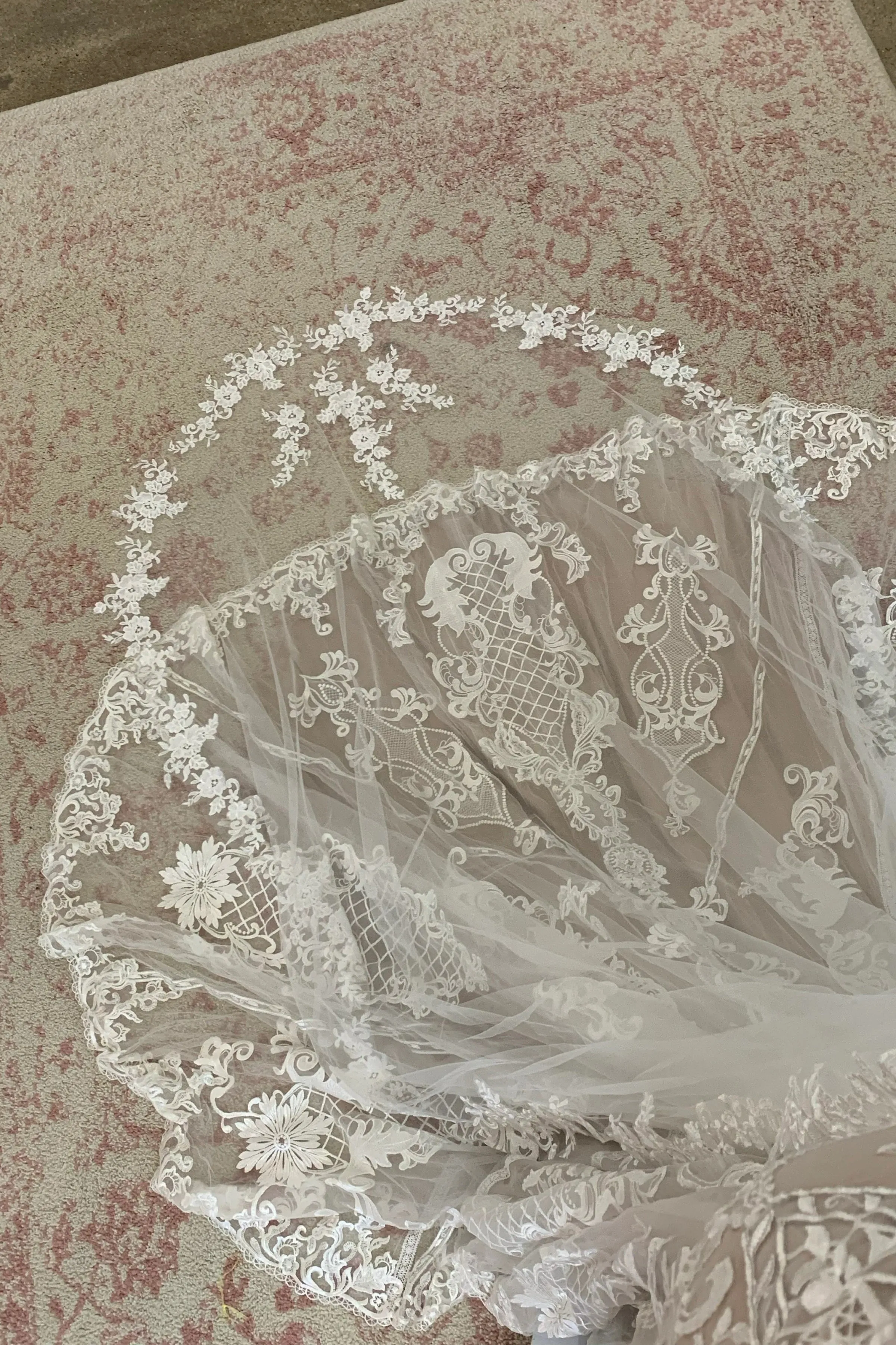 Long Lace Wedding Veil with Floral Applique on Train VG2022