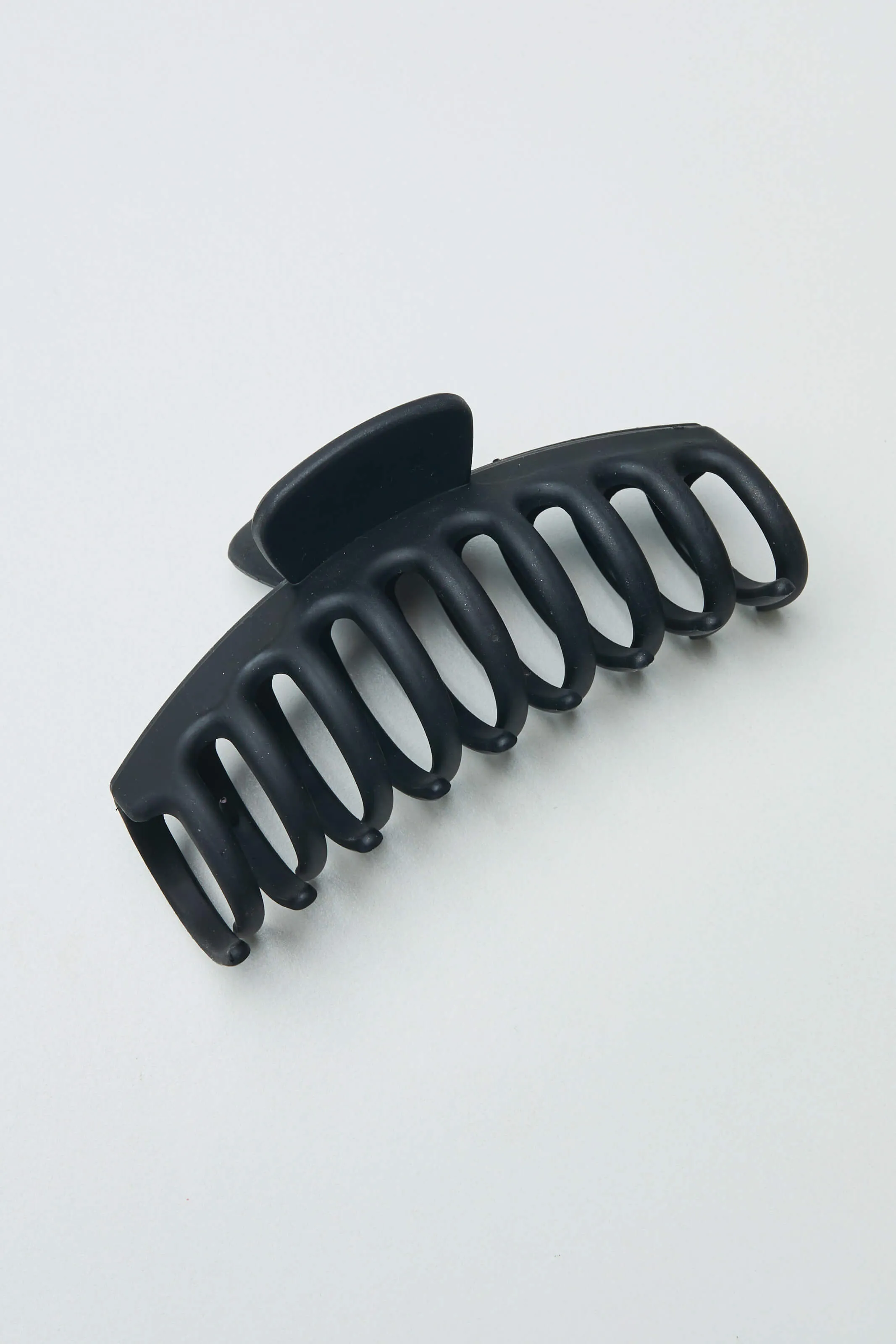 Matte Everyday Hair Claw