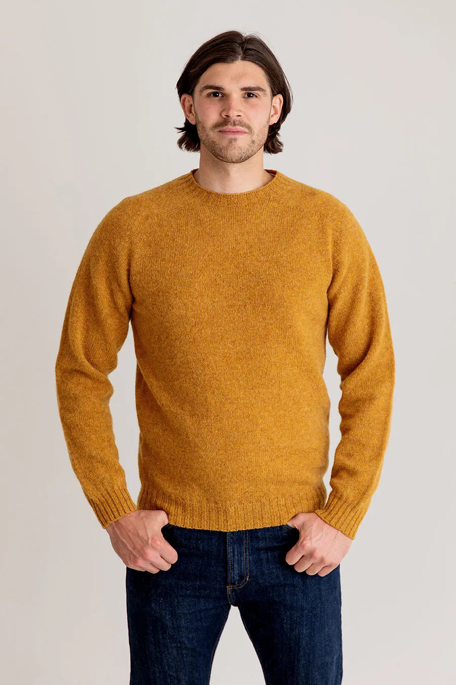 Mens Seamless Saddle Shoulder Shetland Jumper - Dark Mustard