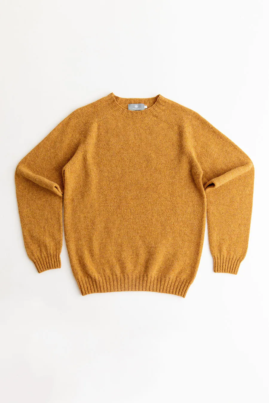 Mens Seamless Saddle Shoulder Shetland Jumper - Dark Mustard