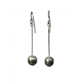 Minimal Black Pearl Earrings